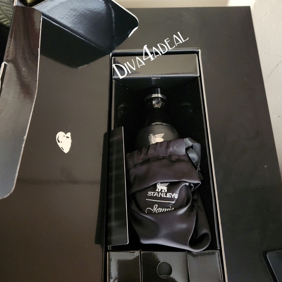 Stanley  x JENNIE BLACKPINK Quencher LUXE 30oz Tumbler & 12oz Slim Bottle Bundle - Picture 5 of 5